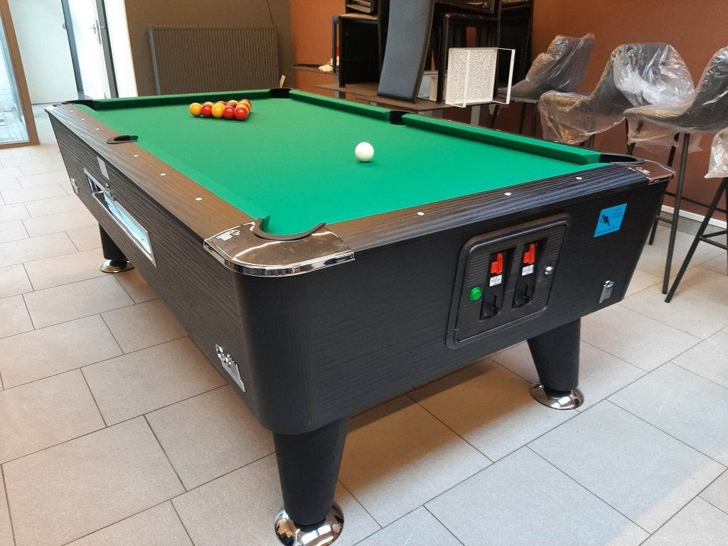 Een vernieuwde poolbiljart., Ophalen, Zo goed als nieuw, Biljarttafel
