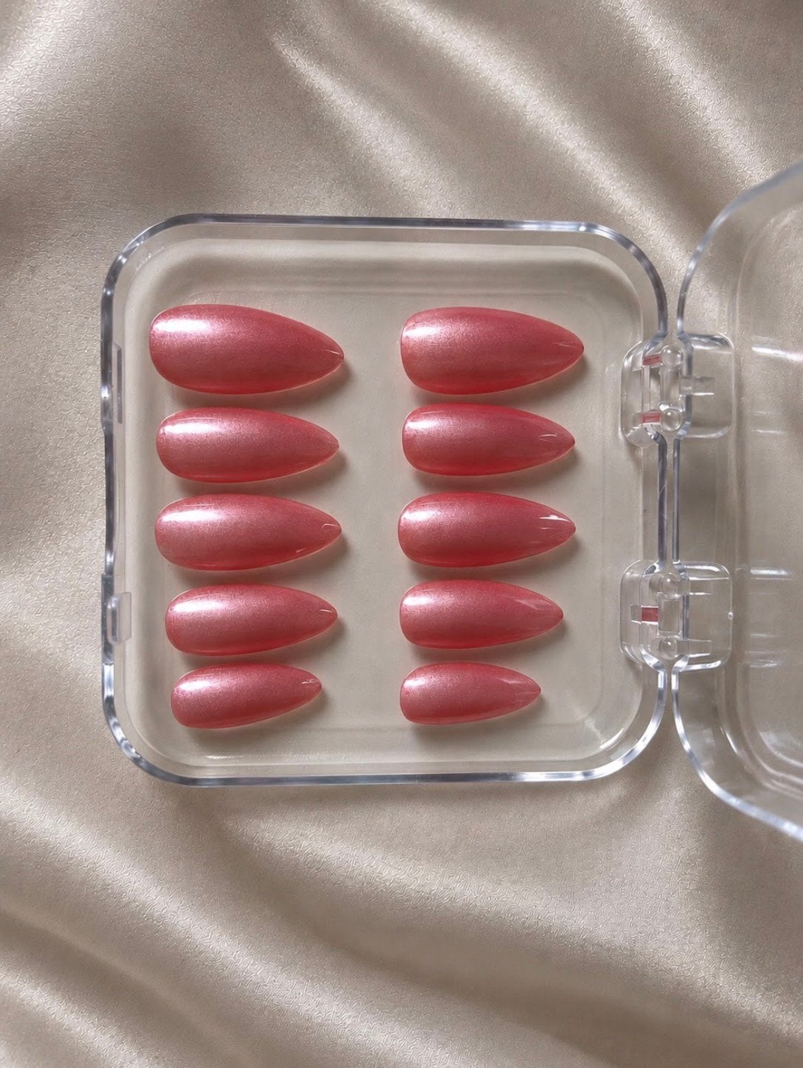Press on nagels, Nieuw, Ophalen of Verzenden, Accessoires, Handen en Nagels