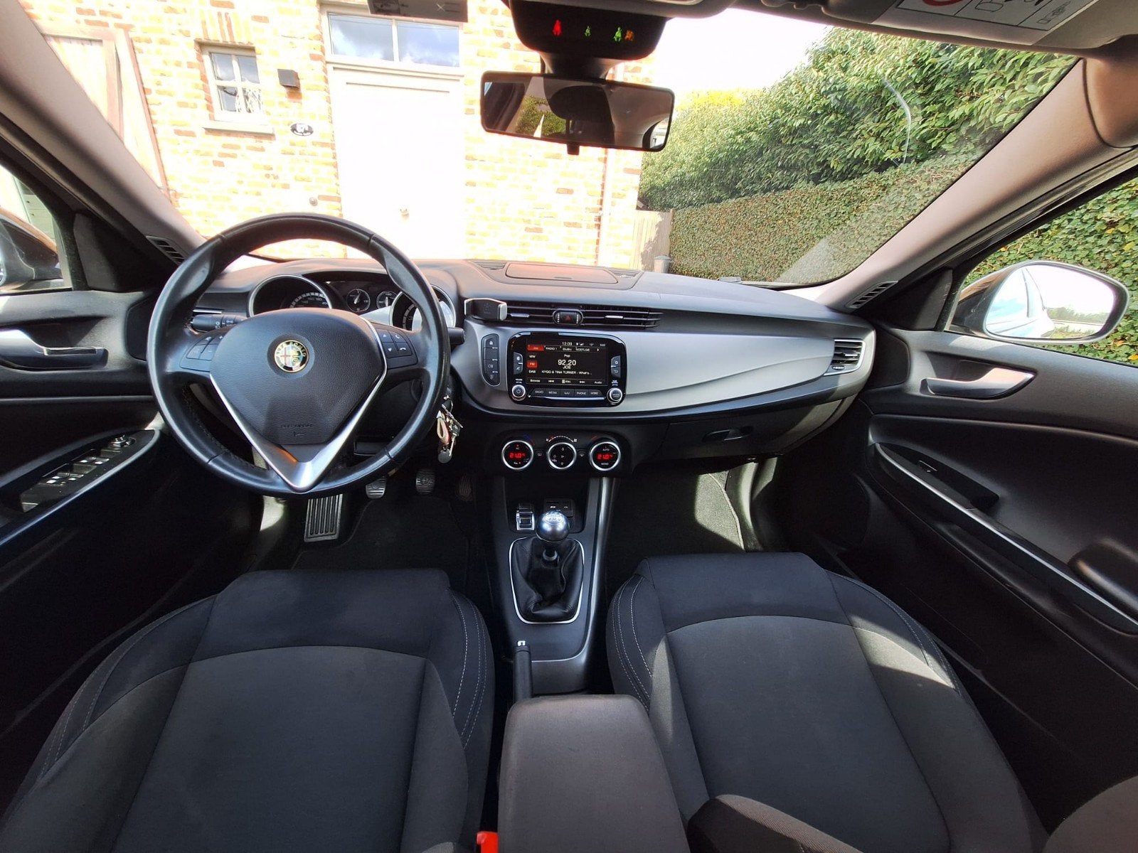 Alfa Romeo Giulietta 1.4 Turbo Benzine 2014, Auto's, Bluetooth, Dealer onderhouden, Handgeschakeld, Particulier