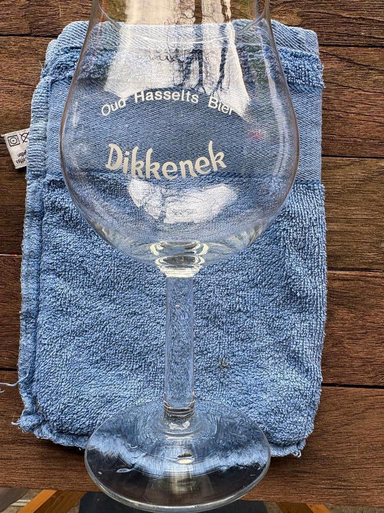 Dikkenek - Oud Hasselts Bier, Verzamelen, Verzenden, Gebruikt, Glas of Glazen, Overige merken