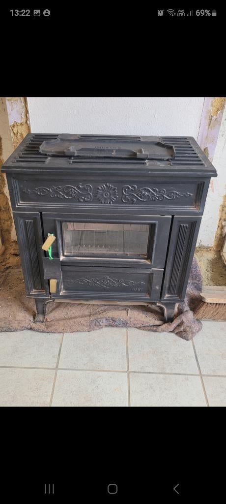 Poêle charbon de marque Saey bremen 2, Maison & Meubles, Poêles, Autres carburants, Poêle à charbon, Enlèvement, Utilisé