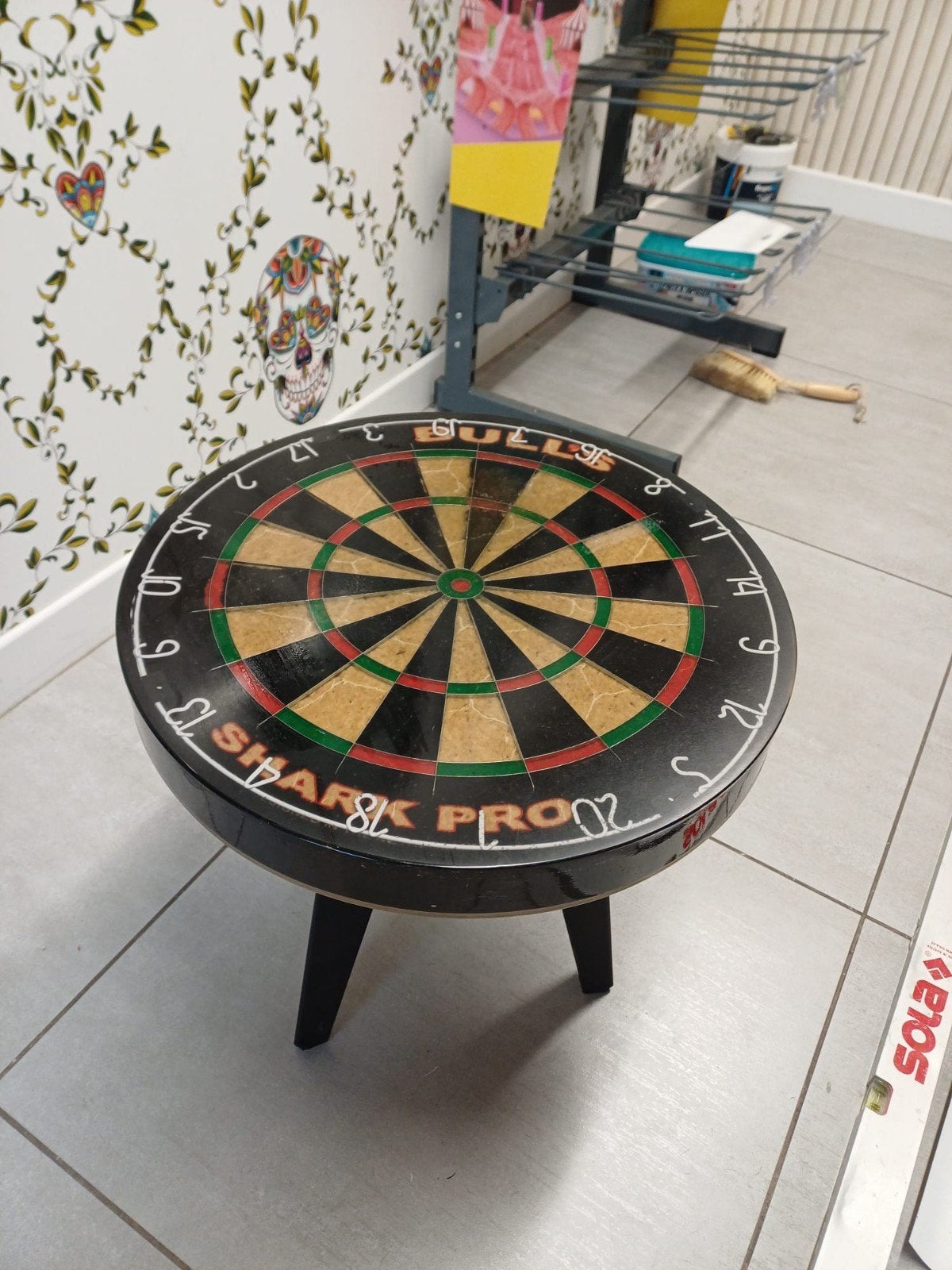 1 salon tafel afgewerkt in epoxy, Enlèvement
