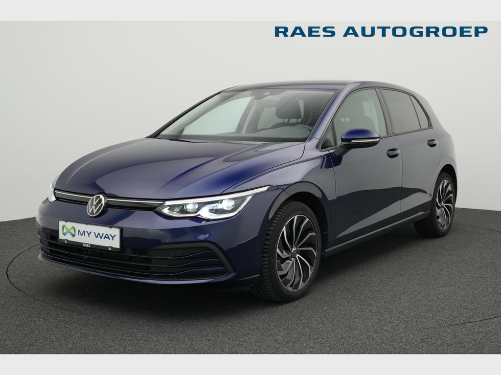 Volkswagen Golf VIII Golf 1.0 TSI Life Business Premium OPF, Argent ou Gris, Achat, Boîte manuelle, https://public.car-pass.be/vhr/e5ccc9b7-f266-4fdc-81e7-0ad669f70511