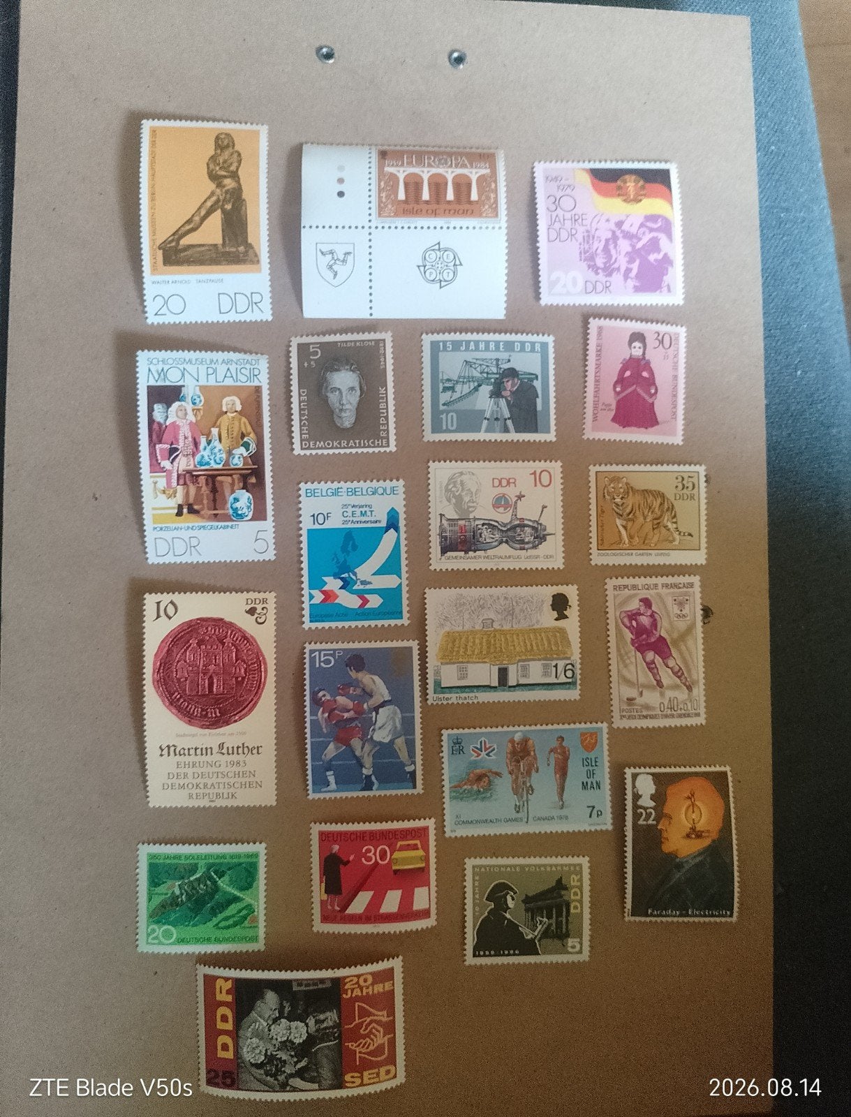 20 postzegels History, Ophalen of Verzenden