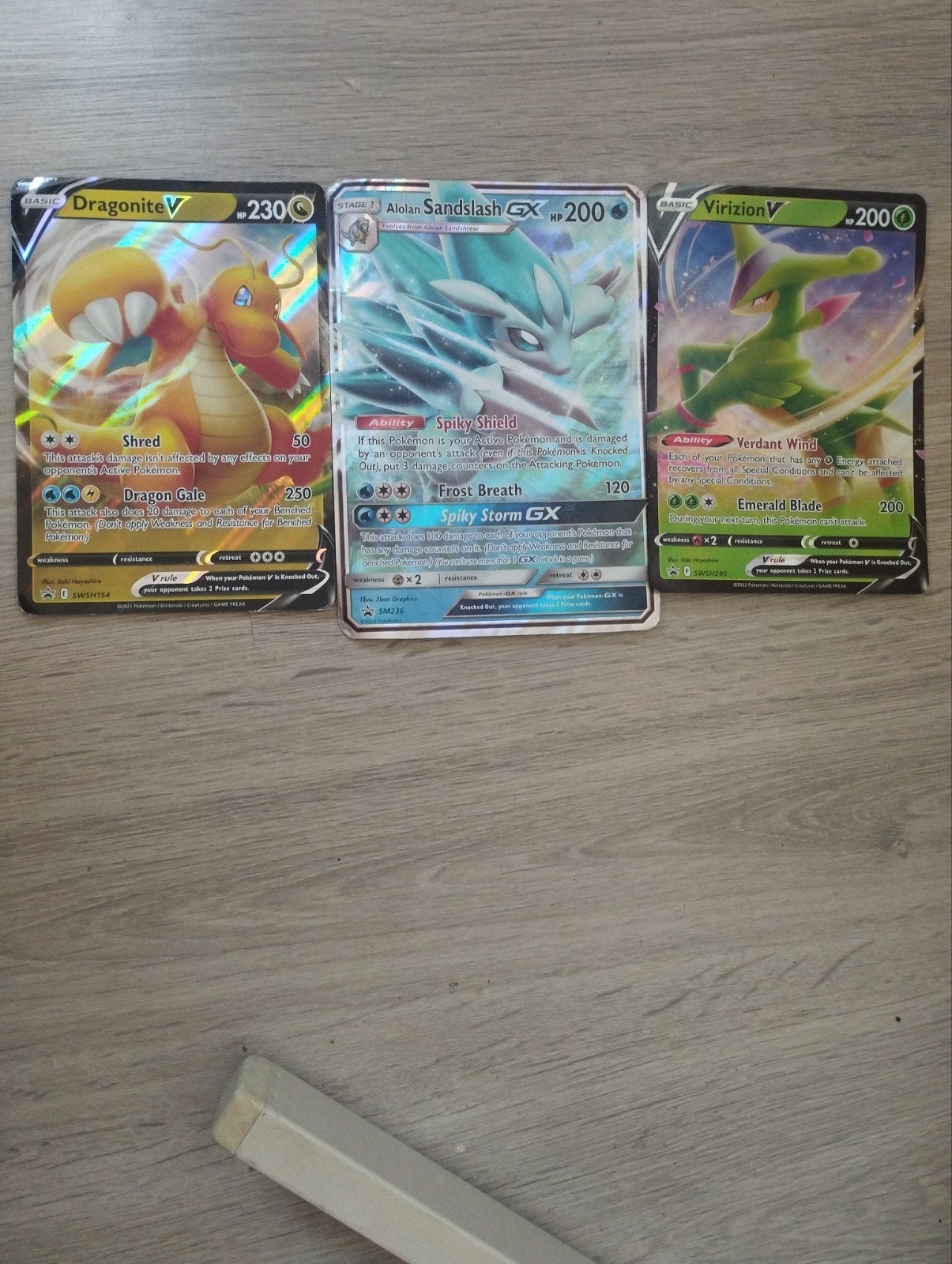 Grote Pokémon kaarten Dragonite(V) Sandslash(GX) Virizion(V), Enlèvement ou Envoi