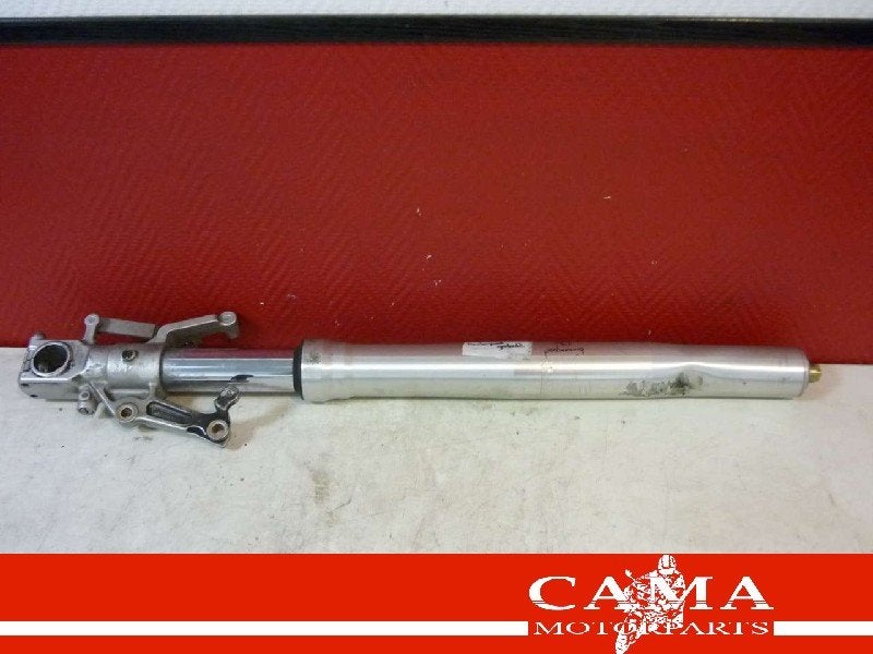 VOORVORK POOT RECHTS Suzuki, Motoren, Onderdelen | Suzuki, Dhr. S. di Majo, Gebruikt, Info@cama-motorparts.nl, P.J. Troelstraweg 8 8
3144 CX  MAASSLUIS, NL
