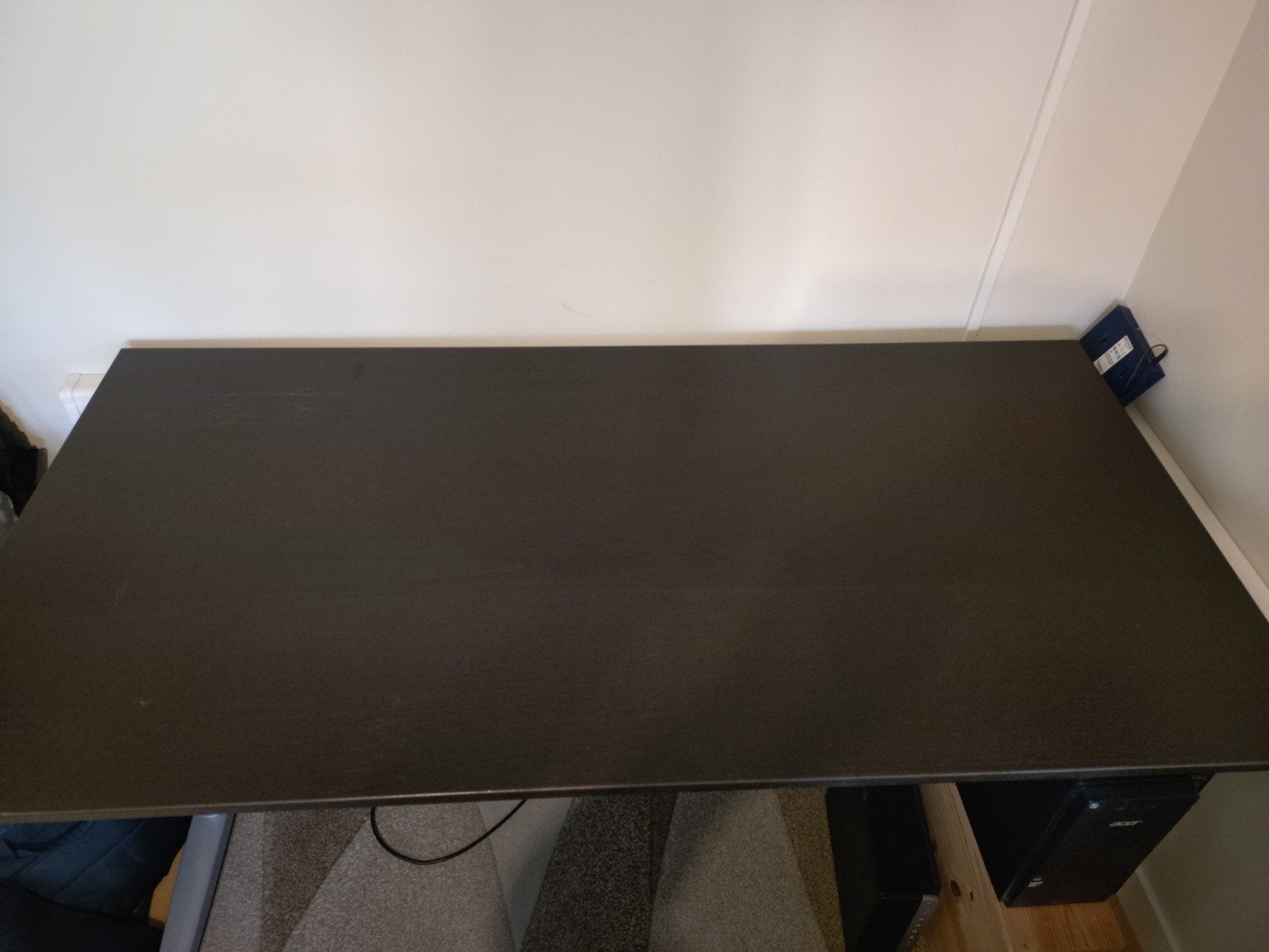 Bureau tafel Ikea + stoel, Ophalen, 160 cm, Hout, Zo goed als nieuw