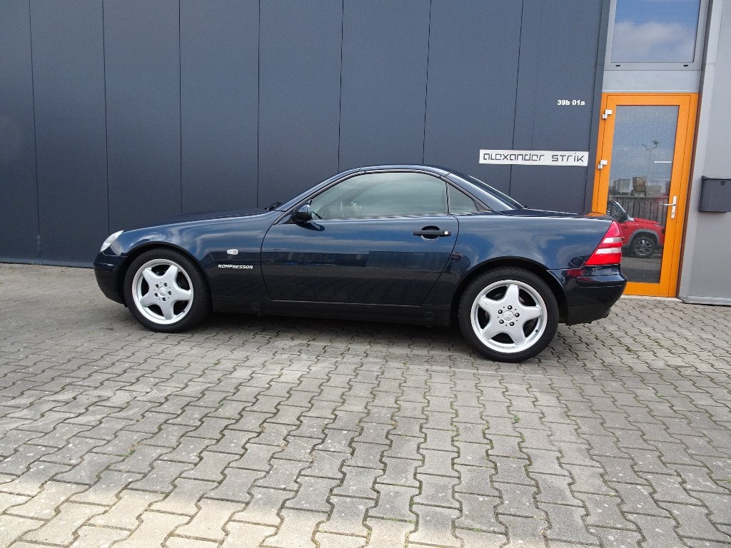 Mercedes 230 SLK Kompressor AUT 1997 Unieke Staat, Automaat, Dealer onderhouden, Zwart, 4 cilinders