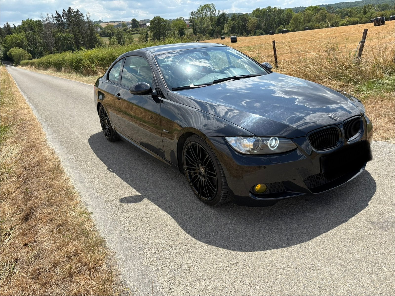 Bmw E92 pack M black, Auto's, BMW, Achterwielaandrijving, Zwart, 4 cilinders, Zwart