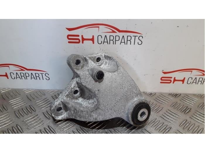 Support moteur d'un Mercedes A-Klasse, 3 mois de garantie, Utilisé, -, -