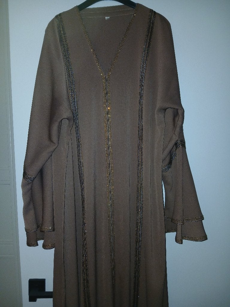 Abayas à vendre, Vêtements | Femmes, Habits de circonstance, Enlèvement, Neuf