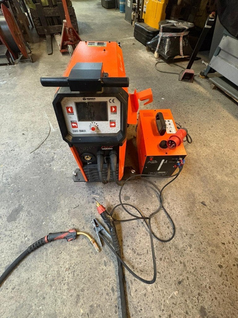 Machine de soudage Daewoo DAMIG350GD L, Divers, Divers Autre, Utilisé, Enlèvement