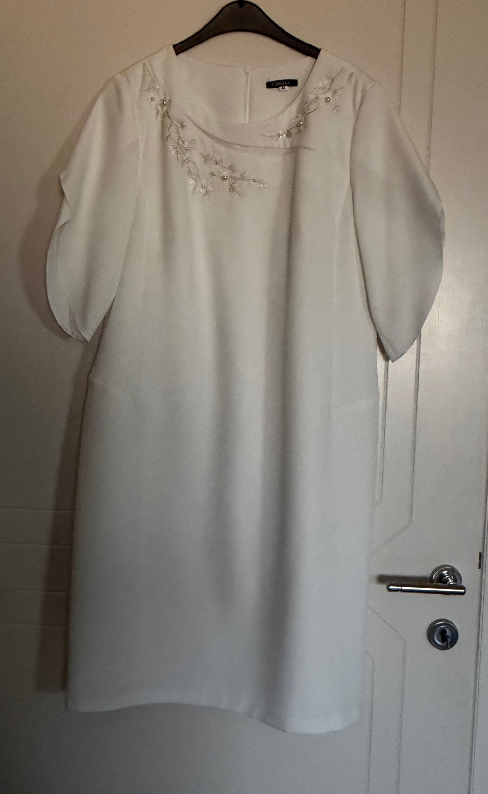 Belle et élégante nouvelle robe (Cirlana), Enlèvement, Neuf, Autres couleurs, Robe