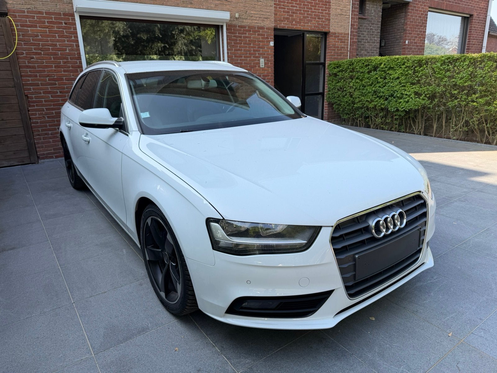 Audi A4 2.0TDI manuelle 136ch Euro 5 !, Autos, Audi, Cuir, Euro 5, Achat, A4