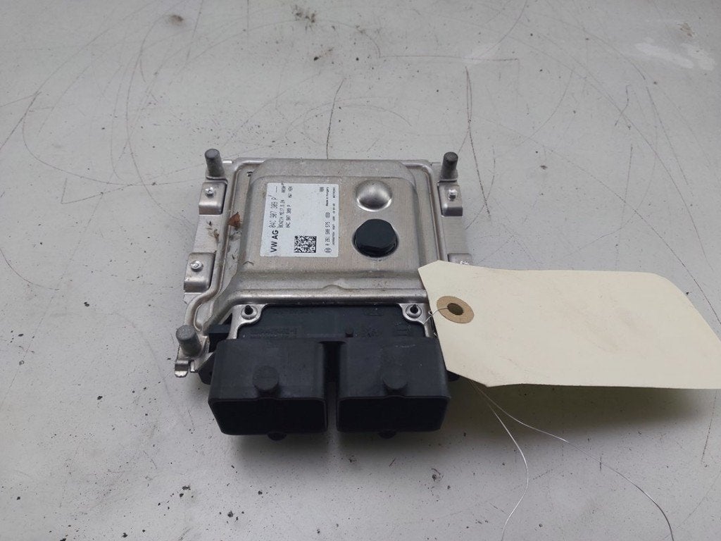 COMPUTER MOTOR Volkswagen Up! (121) (01-2011/11-2023), Robert Bosch AG, Gebruikt, Volkswagen, Robert-Bosch-Allee 1
74232  Abstatt, DE
