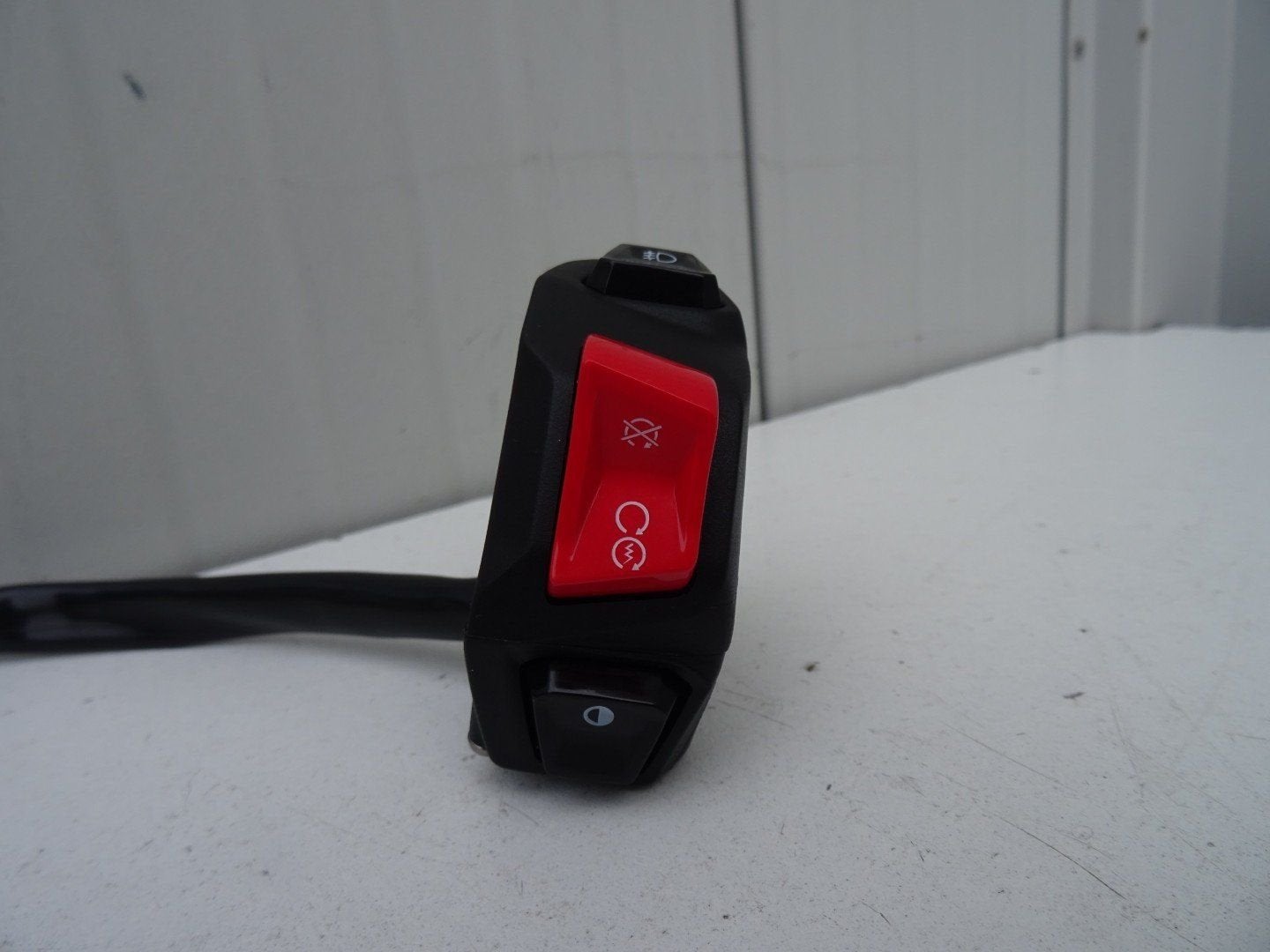 Startknop / Rechter Stuurschakelaar Aprilia Tuareg 660 2022, Ophalen of Verzenden, -, -, -