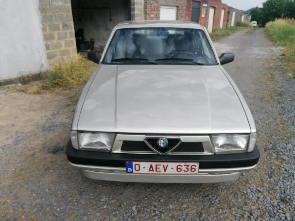 Alfa 75 1.8 ie, Autos, Alfa Romeo, Particulier, Bluetooth, Ordinateur de bord, Verrouillage central, Vitres électriques, Jantes en alliage léger