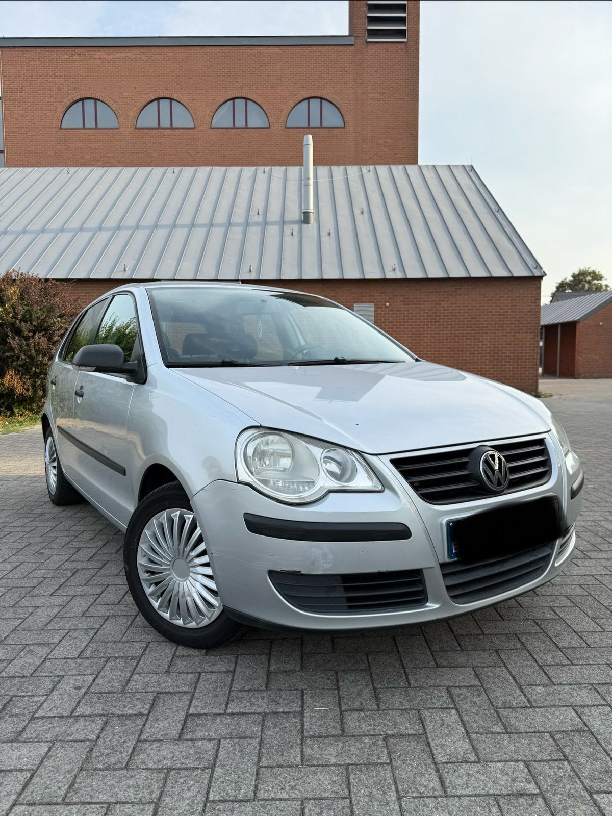 Vw polo 1.4 tdi prête immatriculée, Argent ou Gris, Achat, Système audio, Boîte manuelle