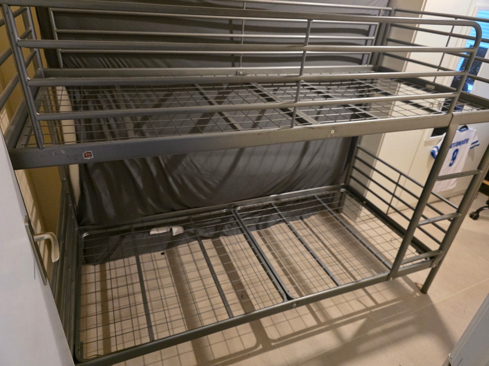 Metalen stapelbed – €50, Huis en Inrichting, Ophalen, Stapelbed