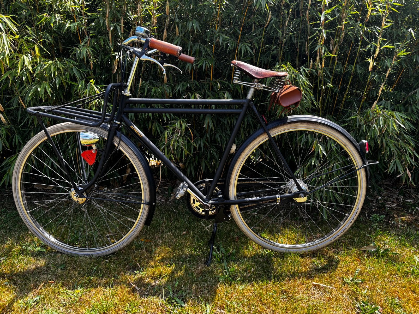 Achielle cargo herenfiets, Enlèvement