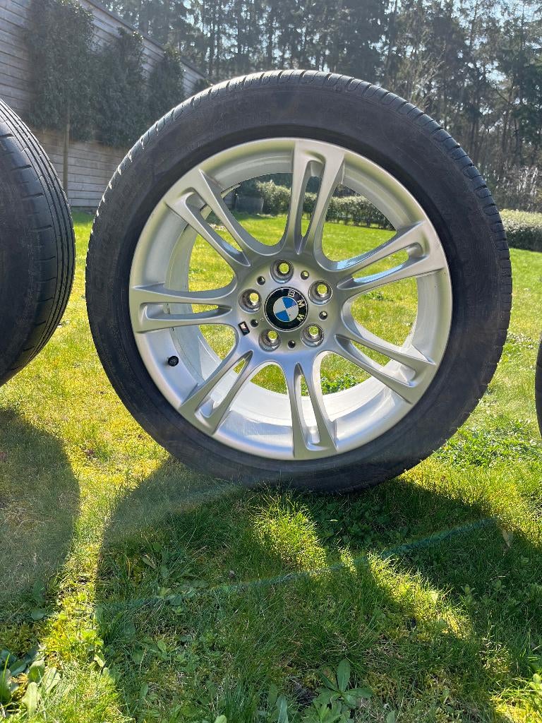 Zomerbanden 18 inch run-flat met BMW M350 velgen, Autos : Pièces & Accessoires, Pneus & Jantes, Véhicule de tourisme, 18 pouces