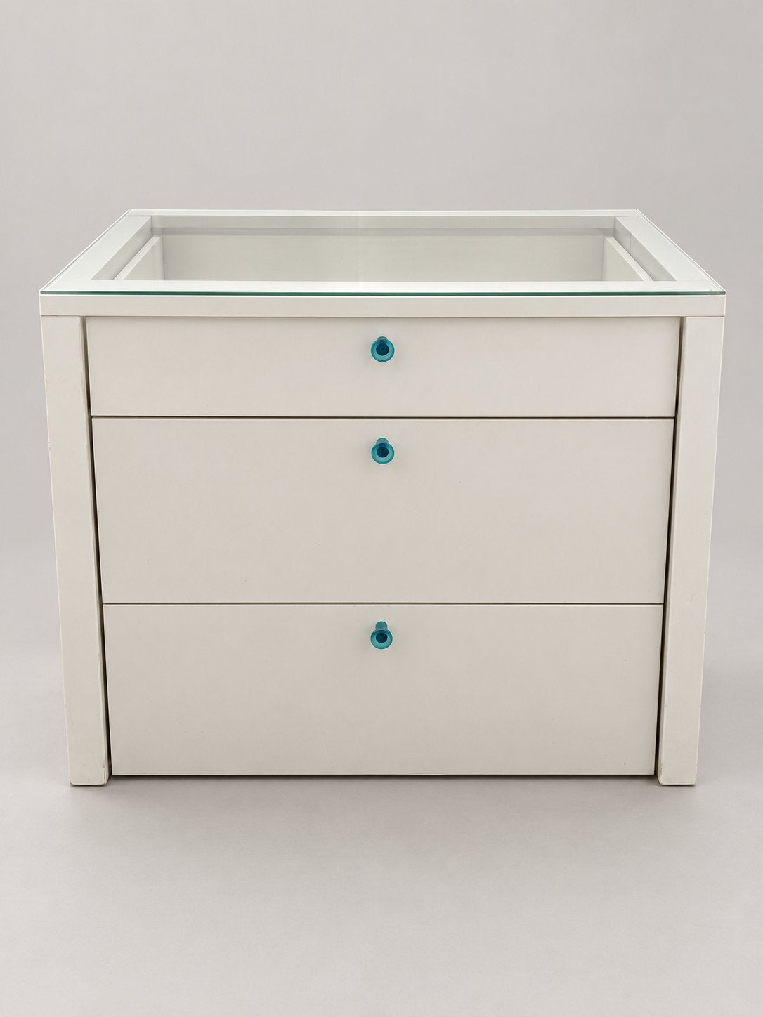 Meuble IKEA blanc – 3 tiroirs et plateau en verre + etagère, Maison & Meubles, Enlèvement, Utilisé, Verre