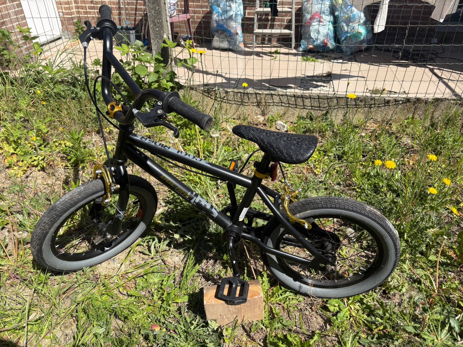 BMX Volare FreeStyle 16 » pour enfants, Frein sur jante, Comme neuf, Enlèvement, Frein à main