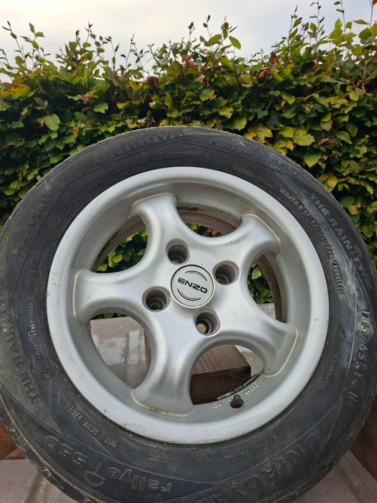 Jantes en aluminium ENZO, 4 pièces, 14 pouces, 90 euros, Autos : Pièces & Accessoires, Enlèvement, Utilisé, 14 pouces, Jante(s)