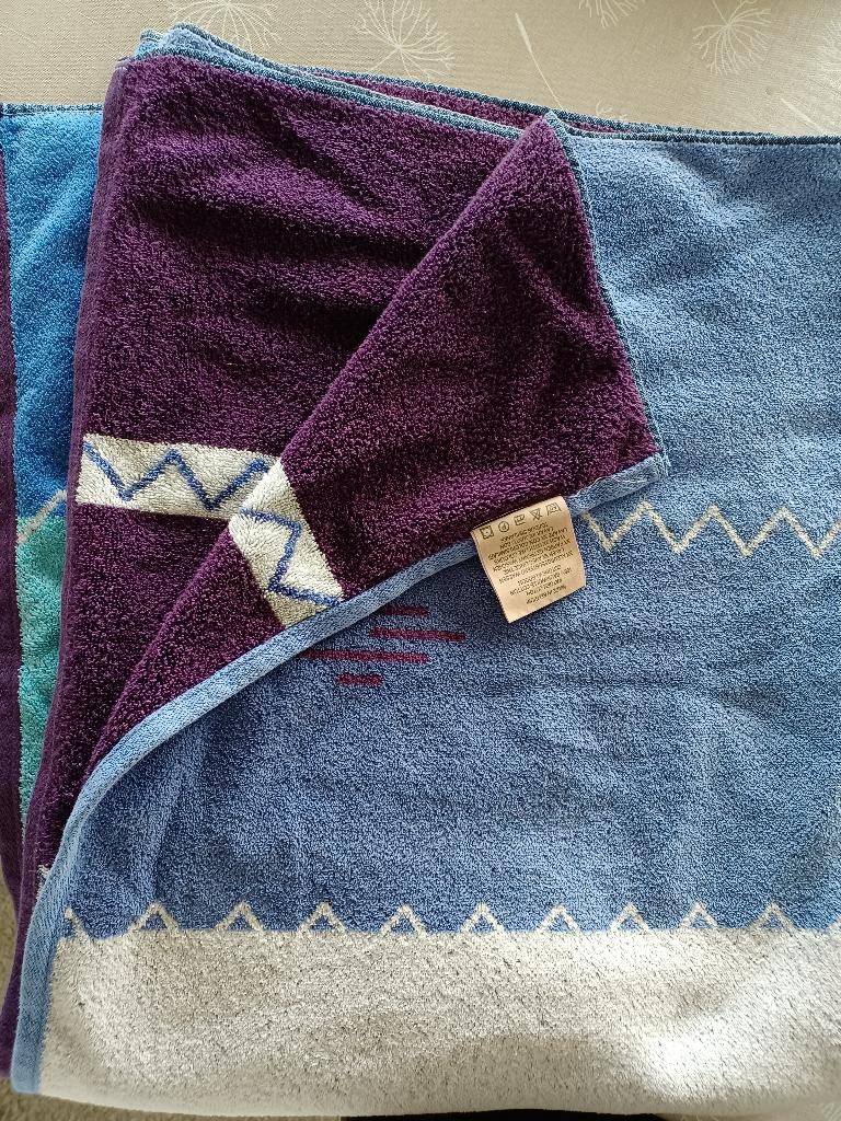 badhanddoek santens, Huis en Inrichting, Badkamer | Badtextiel en Accessoires, Ophalen of Verzenden