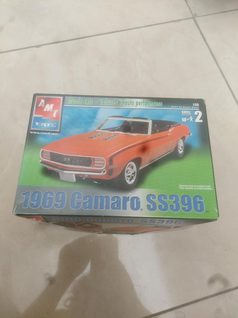 1/25 Chevrolet Camaro modelgebouw, Hobby en Vrije tijd, Modelbouw | Figuren en Diorama's, Zo goed als nieuw, Ophalen
