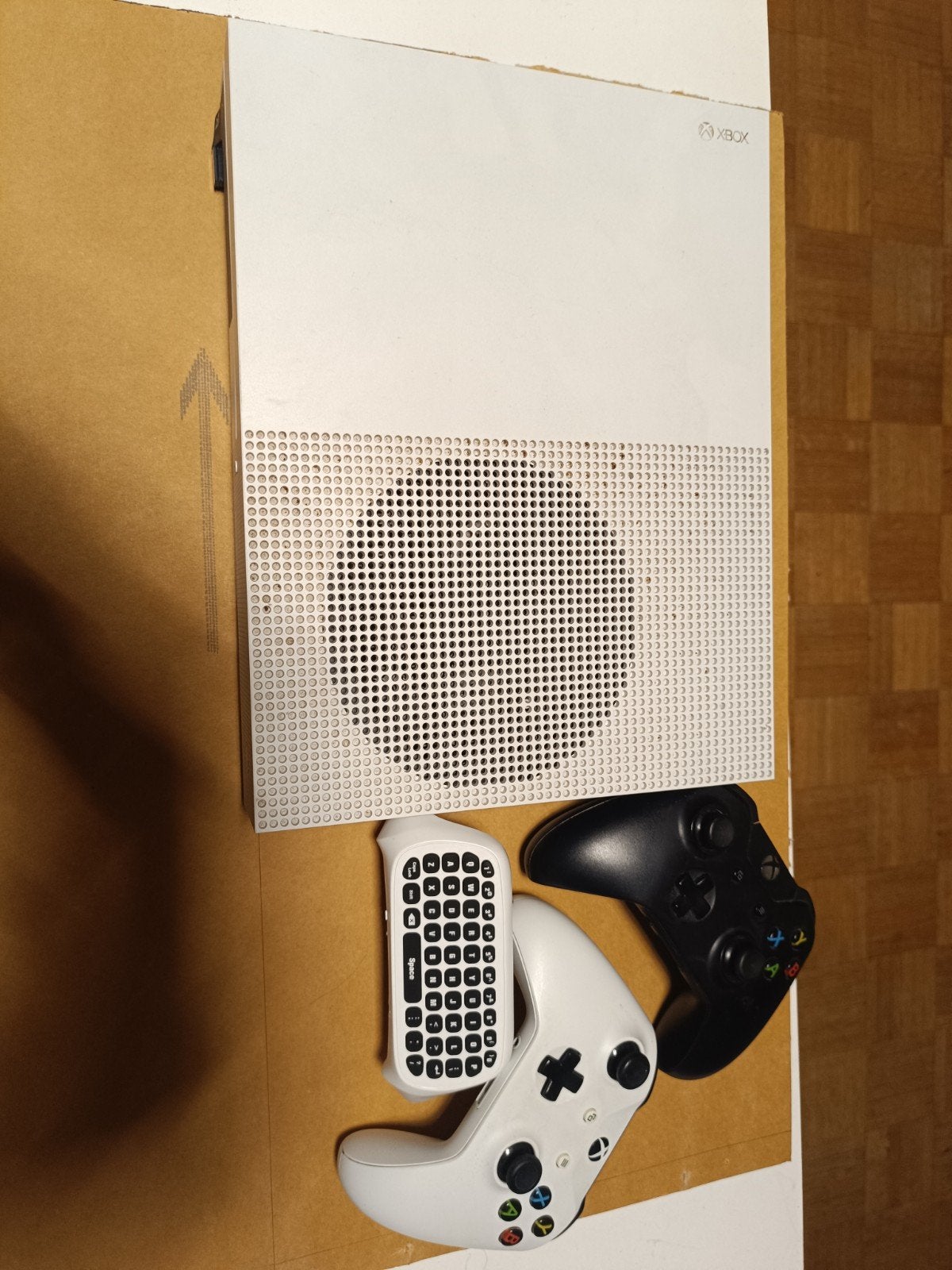 Xbox one Serie S + 2e manette + clavier + 9 jeux, Enlèvement