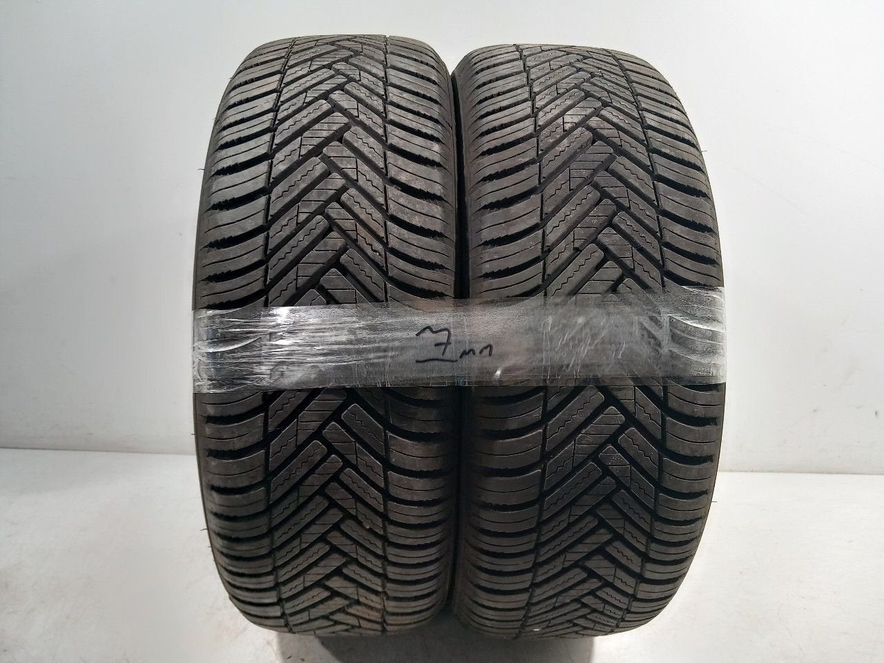Bandenset 2 stuks 4-Seizoenen 195 55 R16, Autos : Pièces & Accessoires, Pneus & Jantes, Onderdelen@venauto.nl, Van der Ven Autorecycling B.V.