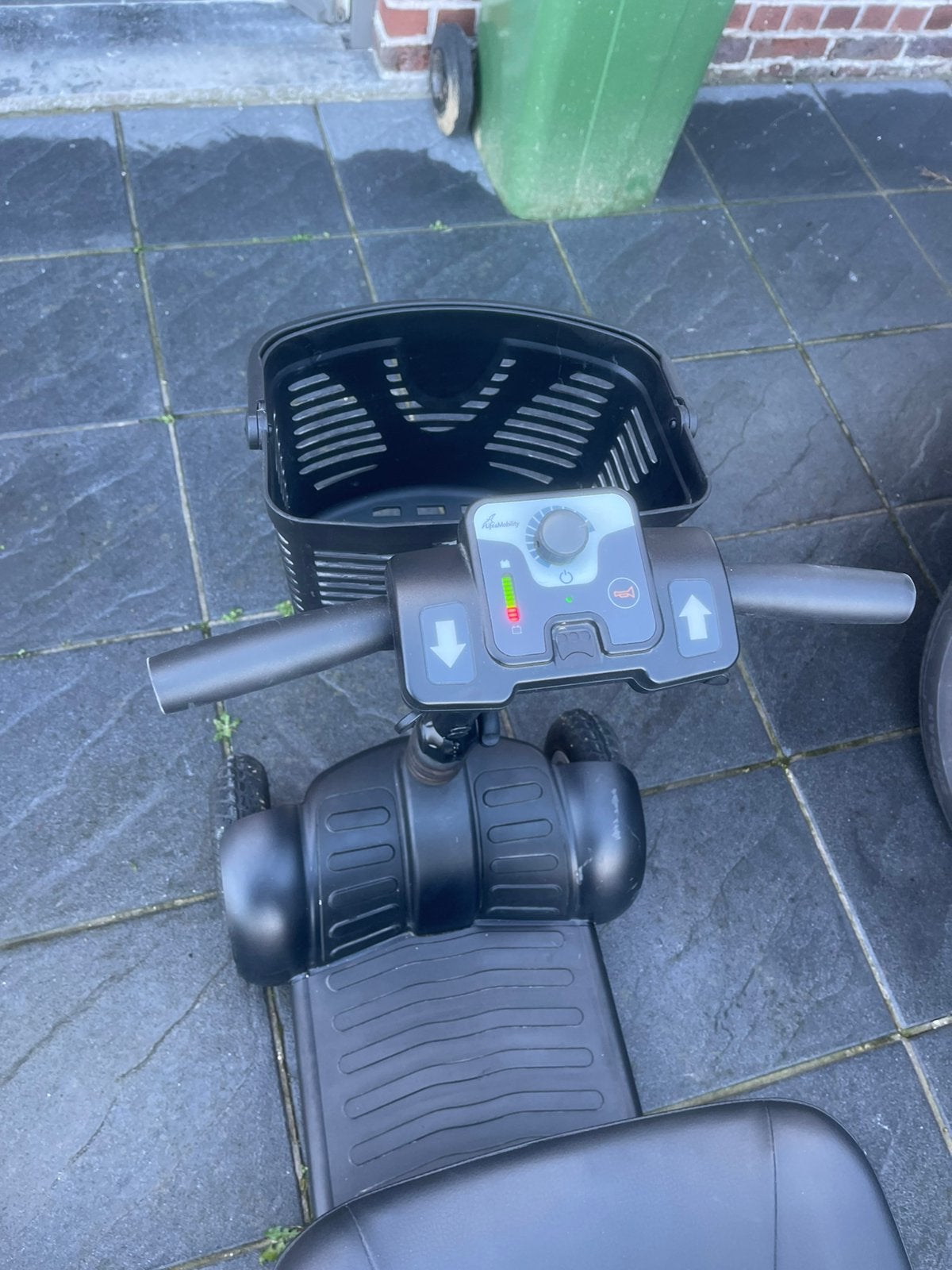 Scootmobiel life & mobility vivo+, Diversen, Ophalen, Life and Mobility, 10 km/u of minder, Gebruikt