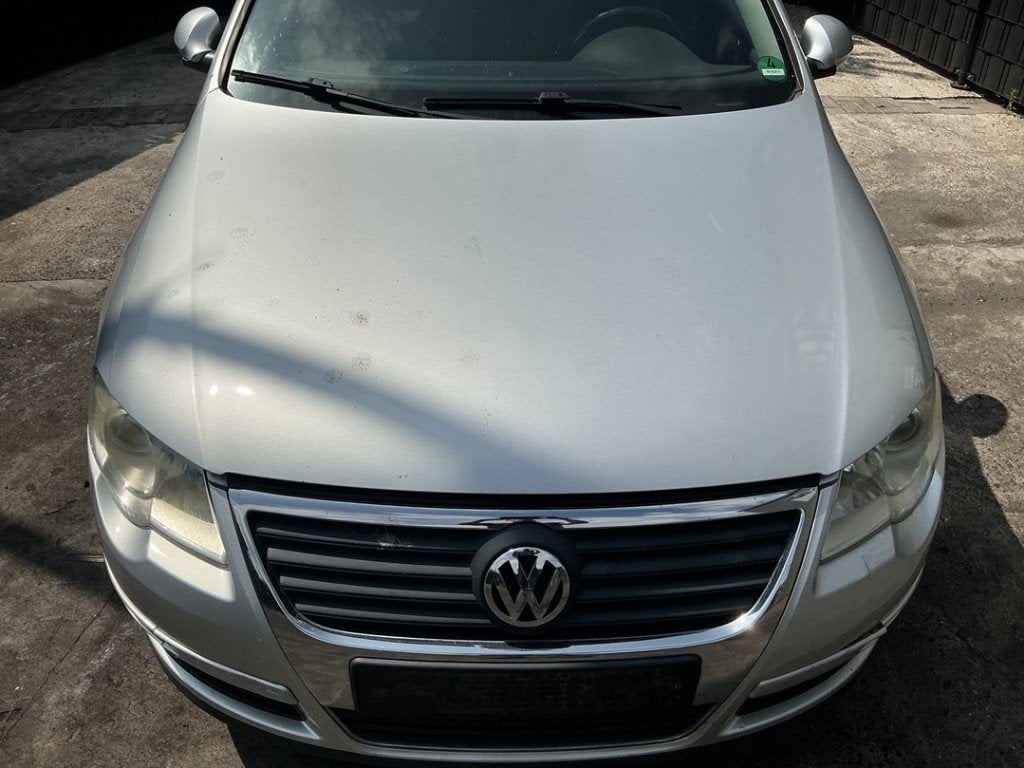 CAPOT Volkswagen Passat CC (357) (|3C0823031C|), Volkswagen, Volkswagen AG, Utilisé, Kundenbetreuung@volkswagen.de