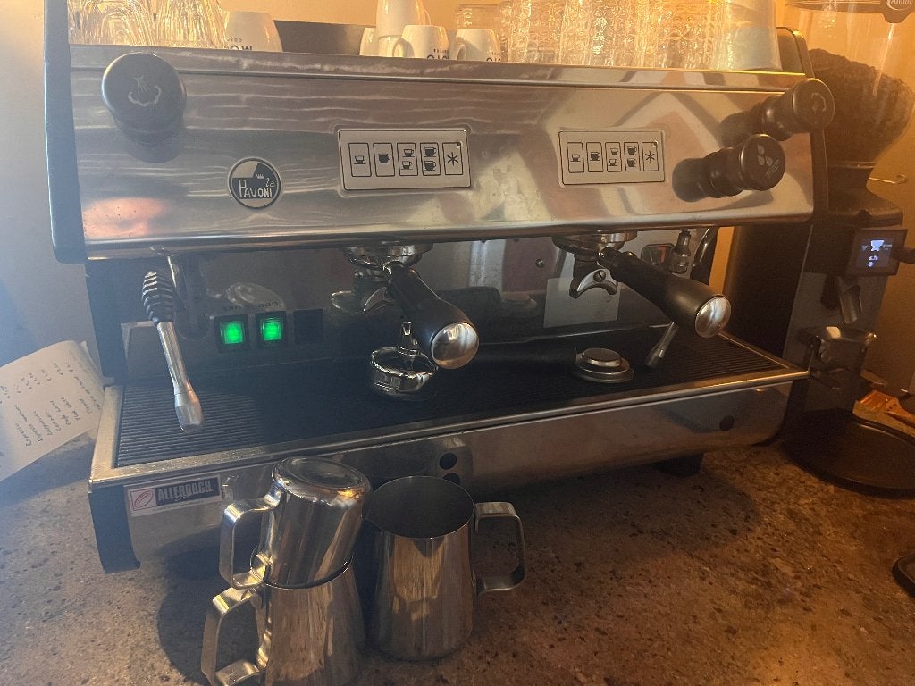 Set Pavoni Bar 2V 230V + moulin à grains Anfim Practica AE65, Articles professionnels, Horeca | Équipement de cuisine, Café et Espresso