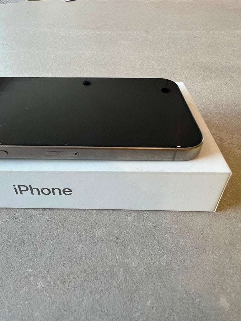 iPhone 15 Pro Max 256GB Natural Titanium 89% batterij, 256 GB, 89 %, Blauw, IPhone 15 Pro Max