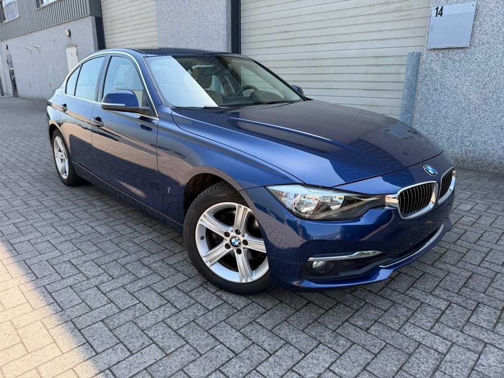 BMW 330E plug in hybride - benzine, Automaat, Euro 6, Blauw, Berline