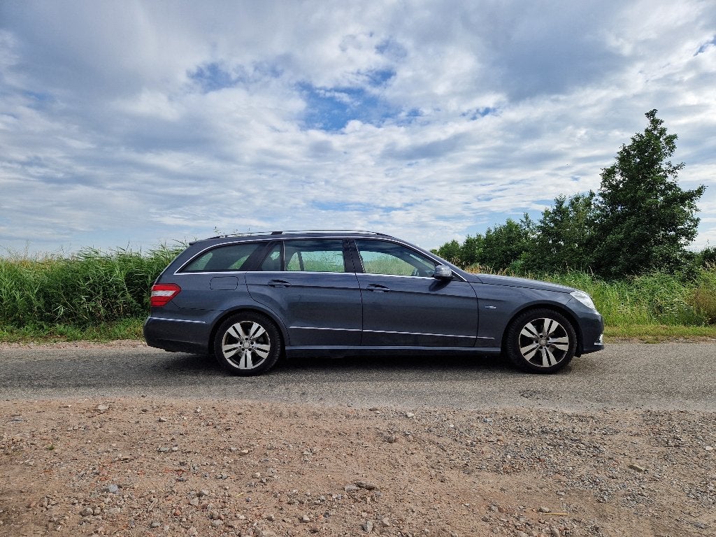 Mercedes E350, Autos, Achat, 6 cylindres, Particulier, Classe E