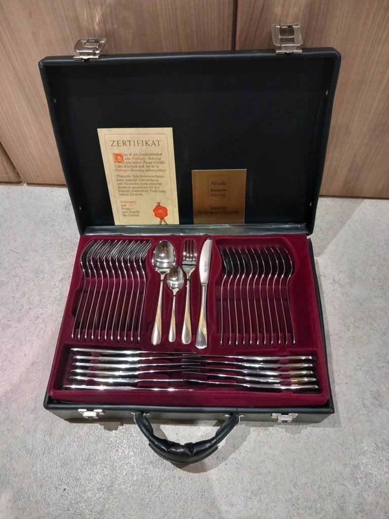 1 coffret à couverts Solingen 12 pièces et accessoires, Maison & Meubles, Cuisine | Couverts, Enlèvement, Comme neuf, Autres marques