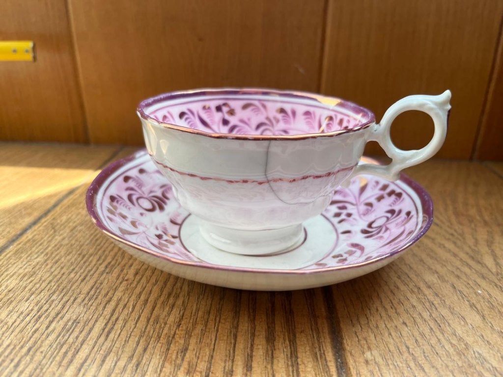 Elegant Vintage Porseleinen Theekopje met Schotel, Antiek en Kunst, Antiek | Porselein, Ophalen of Verzenden