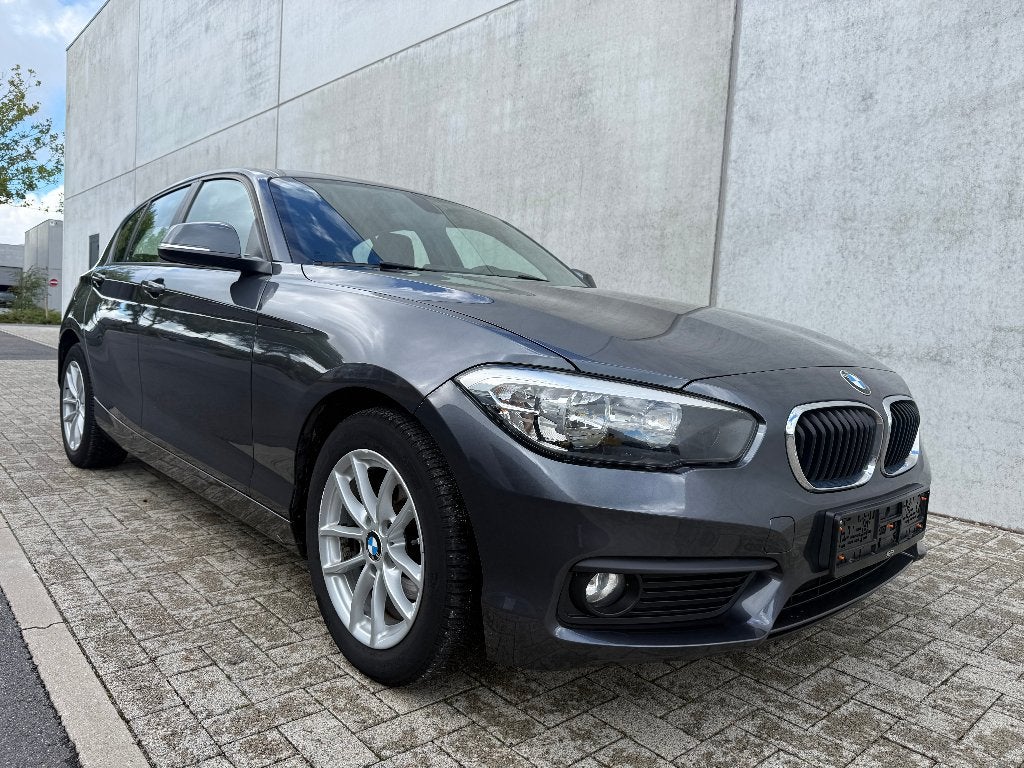 BMW 116i, Argent ou Gris, Euro 6, Entreprise, https://public.car-pass.be/vhr/4c15669c-2939-4ff6-948c-929d7157bedd