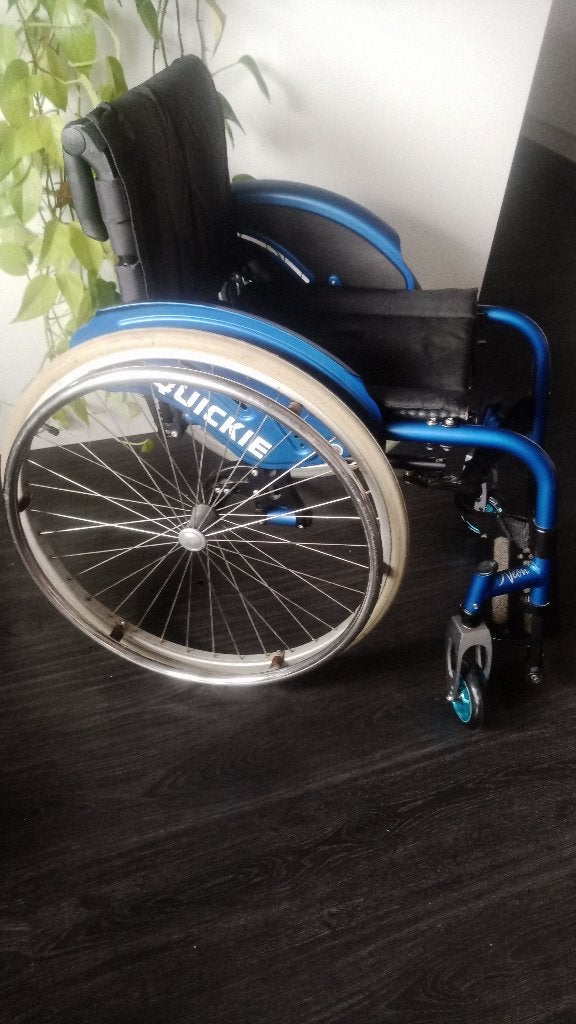 Rolstoel quickie neon, Diversen, Ophalen, Inklapbaar, Gebruikt, Handbewogen rolstoel