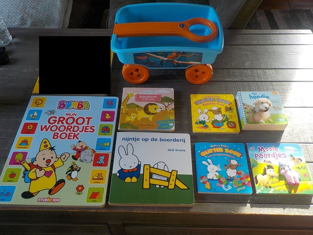 mooi pakket boeken voor peuter en kleuter met trekkar Planes, Ophalen of Verzenden, Zo goed als nieuw, Jongen of Meisje, Uitklapboek