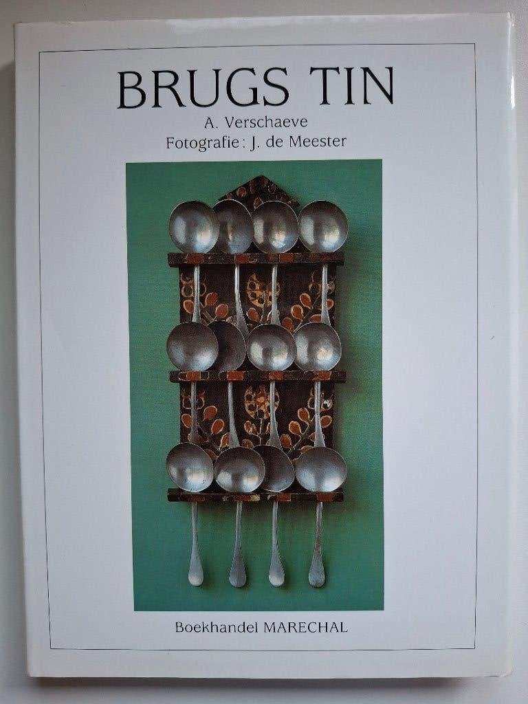 Brugs Tin (nieuw) A. Verschaeve  (Fotografie J. De Meester), Ophalen of Verzenden