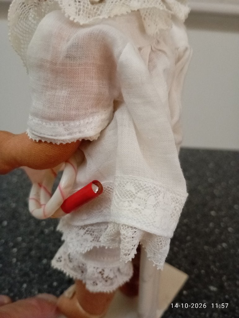 Antiek poppetje, Ophalen of Verzenden, Gebruikt