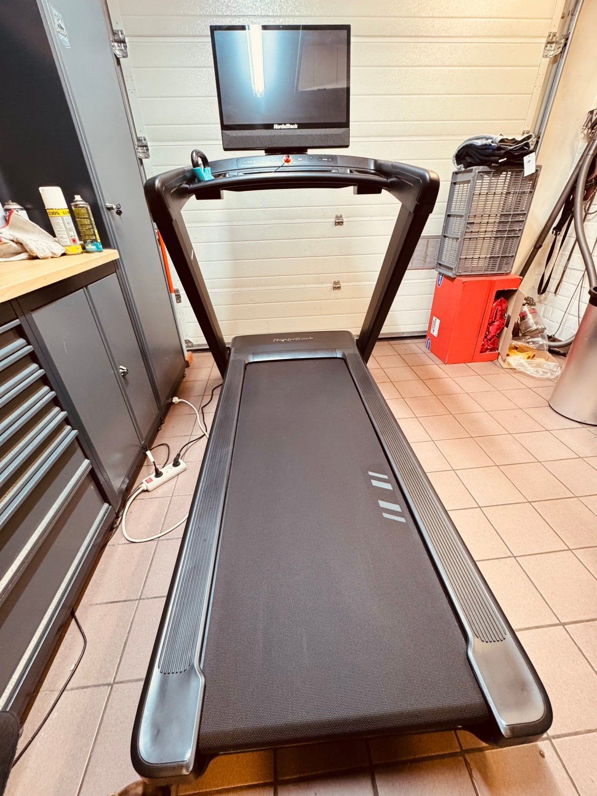 Nordictrack Commercial 2450 loopband Nieuw., Neuf, Tapis roulant, Enlèvement, Métal