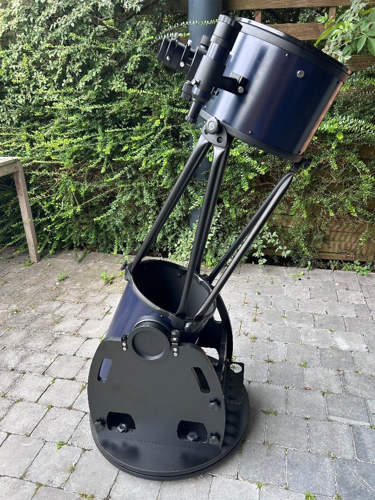 Télescope Levenhuk Dobson N254/1270 Skyline PRO 10", TV, Hi-fi & Vidéo, Matériel d'optique | Télescopes, Télescope réflecteur (miroirs)