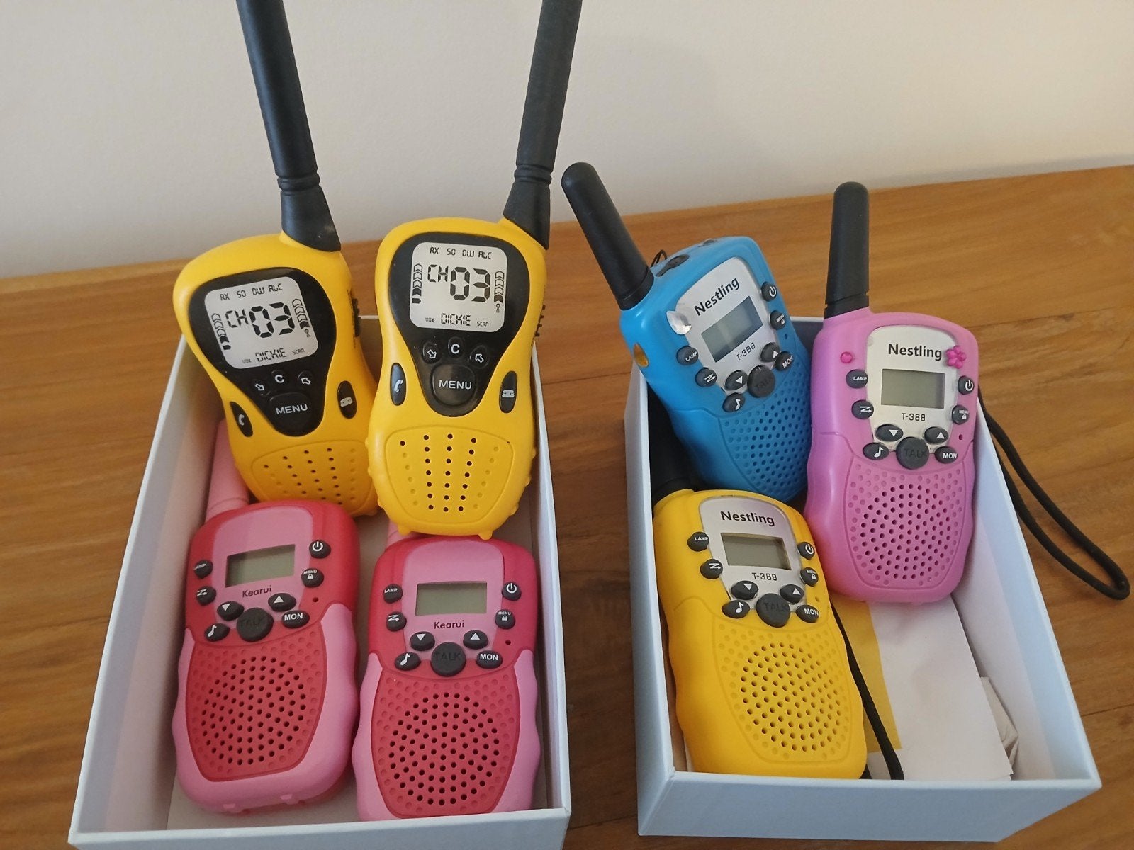 5 walkietalkies voor kinderen, Ophalen of Verzenden, Zo goed als nieuw, Portofoon of Walkie-talkie, Met broekklem