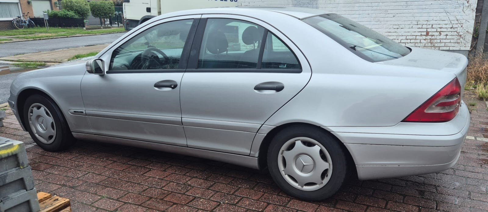 mercedes grijs bouwjaar 2002 c klasse, Auto's, Mercedes-Benz, 5 deurs, Particulier, Alarm, Blauw