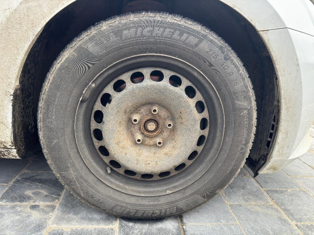 Pneus hiver Michelin 215/60 R16, Auto-onderdelen, Banden en Velgen, Band(en), Winterbanden, 16 inch, 215 mm, Personenwagen, Gebruikt